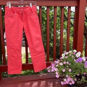 Vera Wang Cropped Jeans, Salmon, Size 4, Straight